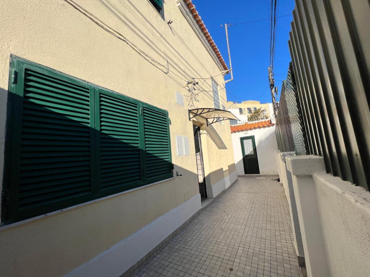 Studios Xl & Xl Plus Costa da Caparica Exterior foto